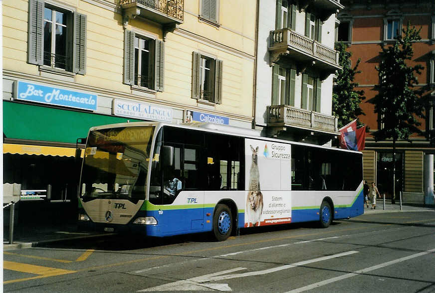 (088'620) - TPL Lugano - Nr. 19/TI 163'636 - Mercedes am 2. August 2006 in Lugano, Centro