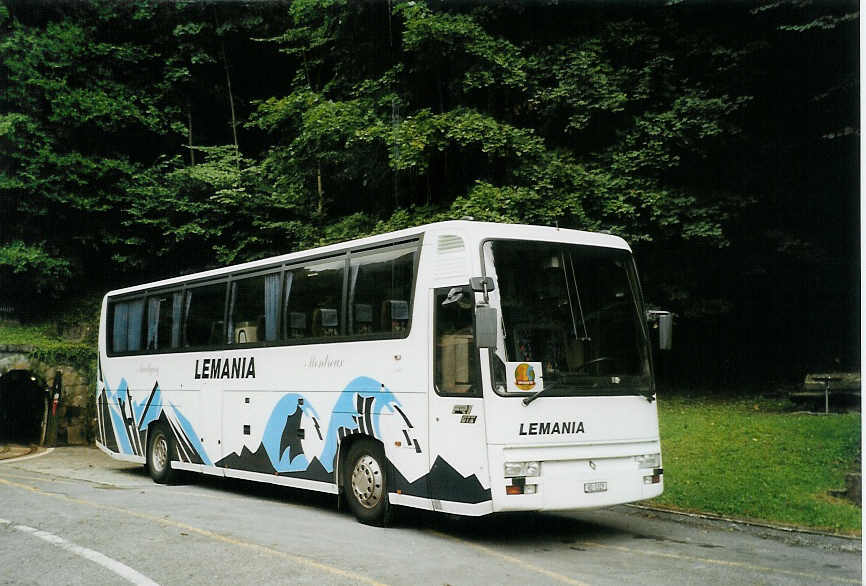 (088'835) - Lmania, Montreux - VD 1329 - Renault am 7. August 2006 in Bex, Salzsalinen