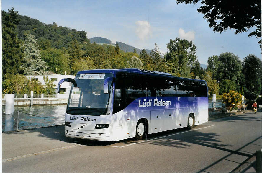 (089'709) - Ldi, Konolfingen - BE 103'520 - Volvo am 9. September 2006 bei der SChifflndte Thun