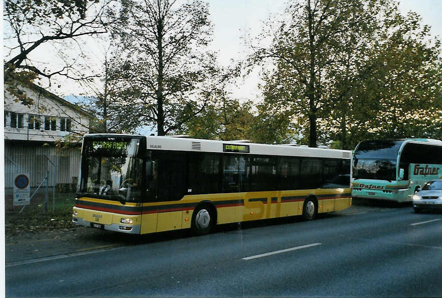 (090'420) - STI Thun - Nr. 96/BE 577'096 - MAN am 30. Oktober 2006 in Thun, Allmendstrasse