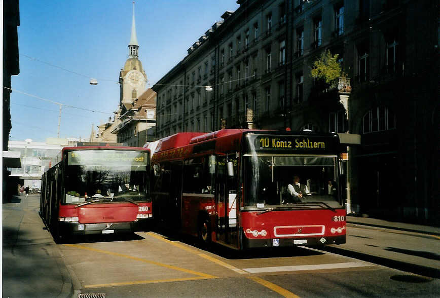 (091'615) - Bernmobil, Bern - Nr. 260/BE 572'260 - Volvo/Hess + Nr. 810/BE 612'810 - Volvo am 14. Januar 2007 beim Bahnhof Bern