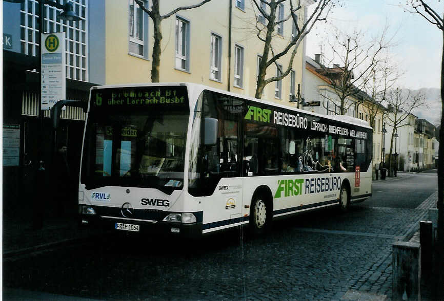 (091'818) - SWEG Lahr - FR-H 1064 - Mercedes am 3. Februar 2007 in Lrrach, Senserplatz