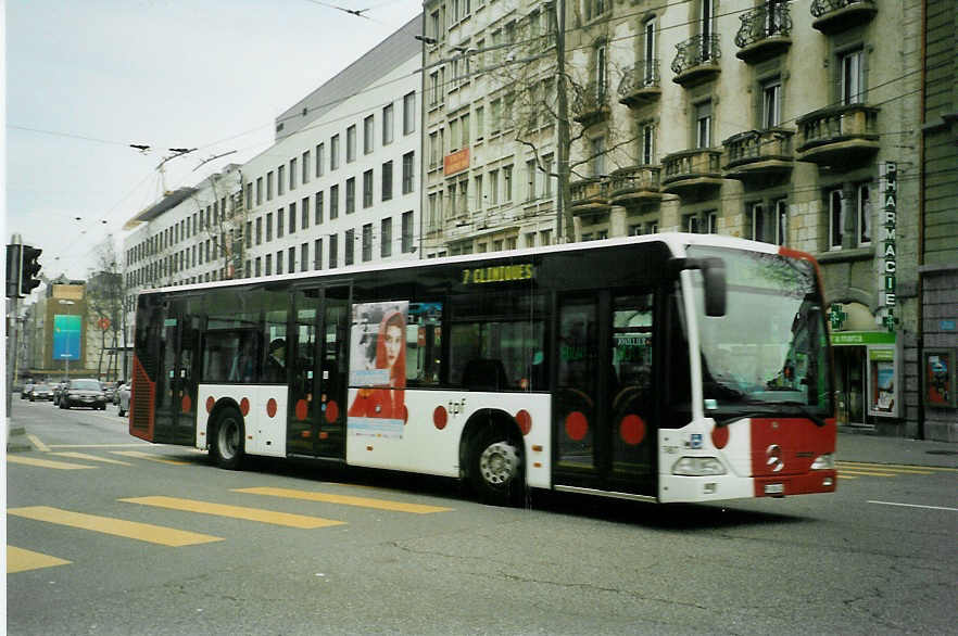 (092'115) - TPF Fribourg - Nr. 387/FR 300'432 - Mercedes am 17. Februar 2007 beim Bahnhof Fribourg