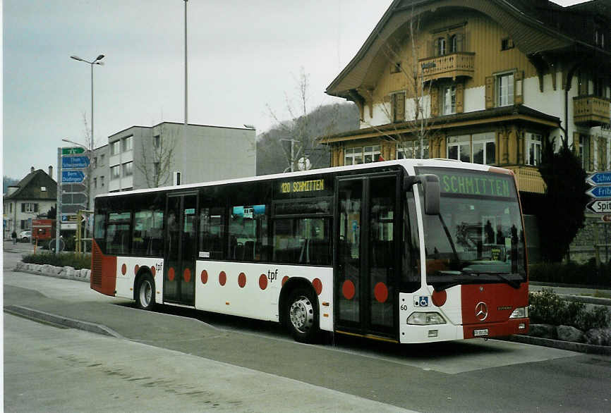 (092'122) - TPF Fribourg - Nr. 60/FR 300'284 - Mercedes am 17. Februar 2007 in Tafers, Dorfplatz