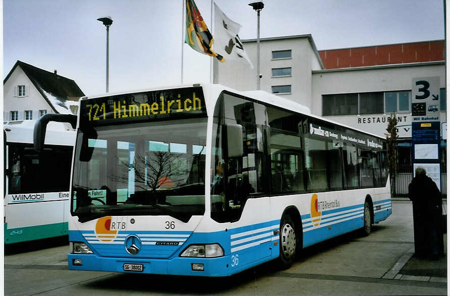 (093'126) - RTB Altsttten - Nr. 36/SG 38'002 - Mercedes am 22. Mrz 2007 beim Bahnhof Wil (Einsatz WilMobil) 