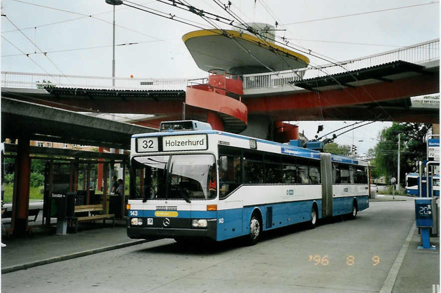 (094'704) - VBZ Zrich - Nr. 143 - Mercedes Gelenktrolleybus am 26. Mai 2007 in Zrich, Bucheggplatz