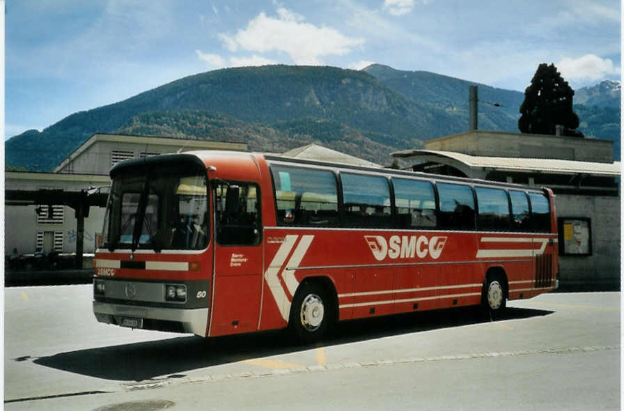 (095'636) - SMC Montana - Nr. 50/VS 144'150 - Mercedes am 23. Juni 2007 beim Bahnhof Sierre