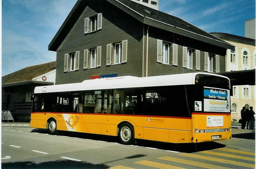 (096'711) - Zurkirchen, Malters - LU 15'694 - Solaris am 23. Juli 2007 beim Bahnhof Malters