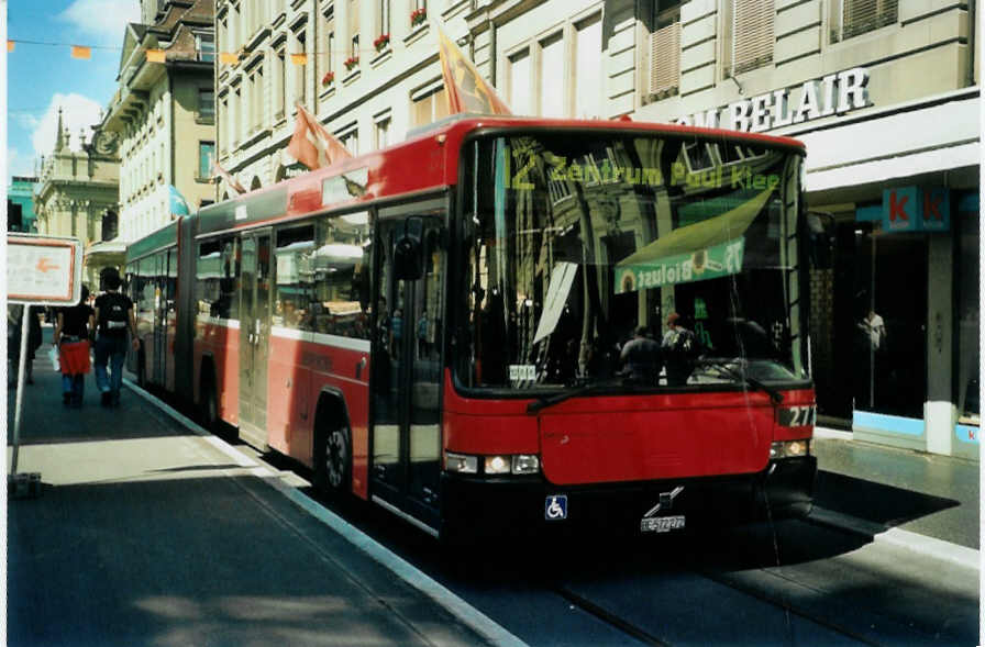 (097'205) - Bernmobil, Bern - Nr. 272/BE 572'272 - Volvo/Hess am 12. August 2007 beim Bahnhof Bern