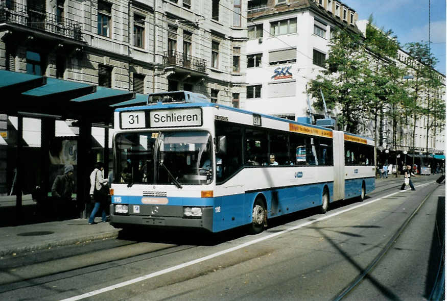 (100'107) - VBZ Zrich - Nr. 116 - Mercedes Gelenktrolleybus am 5. Oktober 2007 in Zrich, Lwenplatz