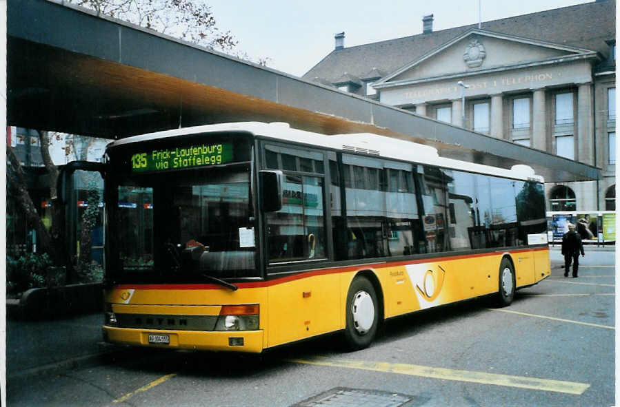 (100'805) - PostAuto Nordschweiz - Nr. 21/AG 304'555 - Setra am 3. November 2007 beim Bahnhof Aarau