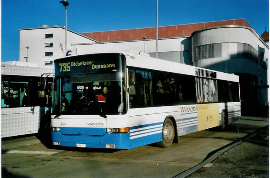 (102'432) - WilMobil, Wil - Nr. 244/SG 261'935 - Volvo/Hess (ex RTB Altsttten Nr. 34) am 29. Dezember 2007 beim Bahnhof Wil