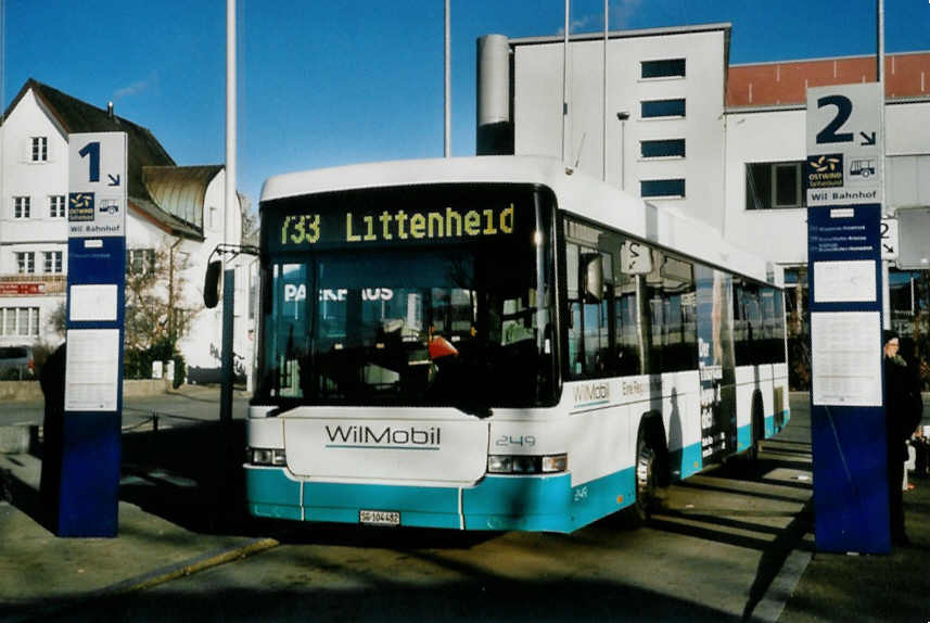 (102'434) - WilMobil, Wil - Nr. 249/SG 104'482 - Volvo/Hess (ex BOS Wil Nr. 20) am 29. Dezember 2007 beim Bahnhof Wil