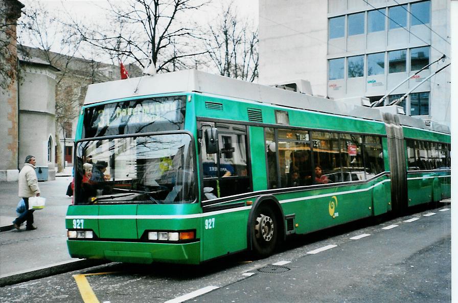 (104'537) - BVB Basel - Nr. 927 - Neoplan Gelenktrolleybus am 20. Februar 2008 in Basel, Claraplatz