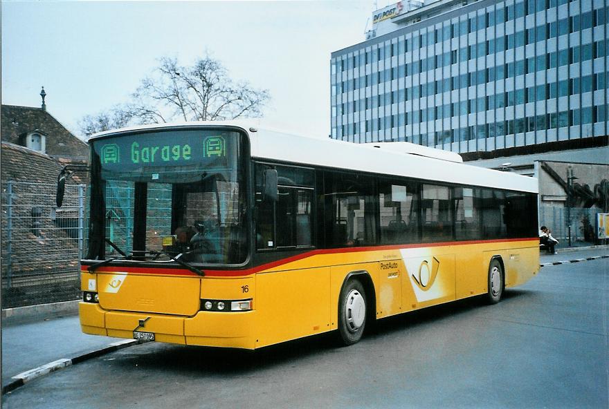 (104'615) - Steiner, Ortschwaben - Nr. 16/BE 257'095 - Volvo/Hess am 20. Februar 2008 in Bern, Postautostation