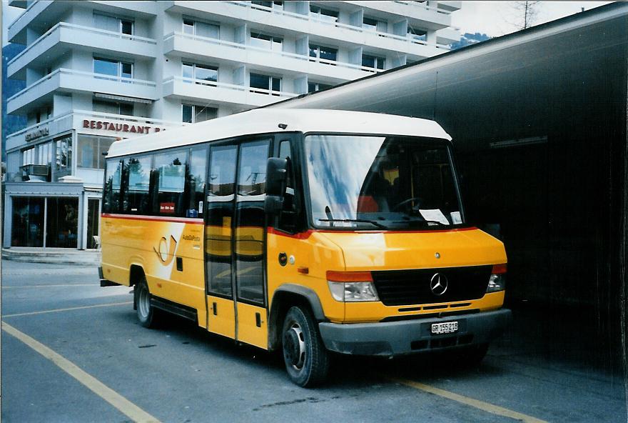 (105'009) - Christoffel, Riein - GR 155'218 - Mercedes am 9. Mrz 2008 beim Bahnhof Ilanz