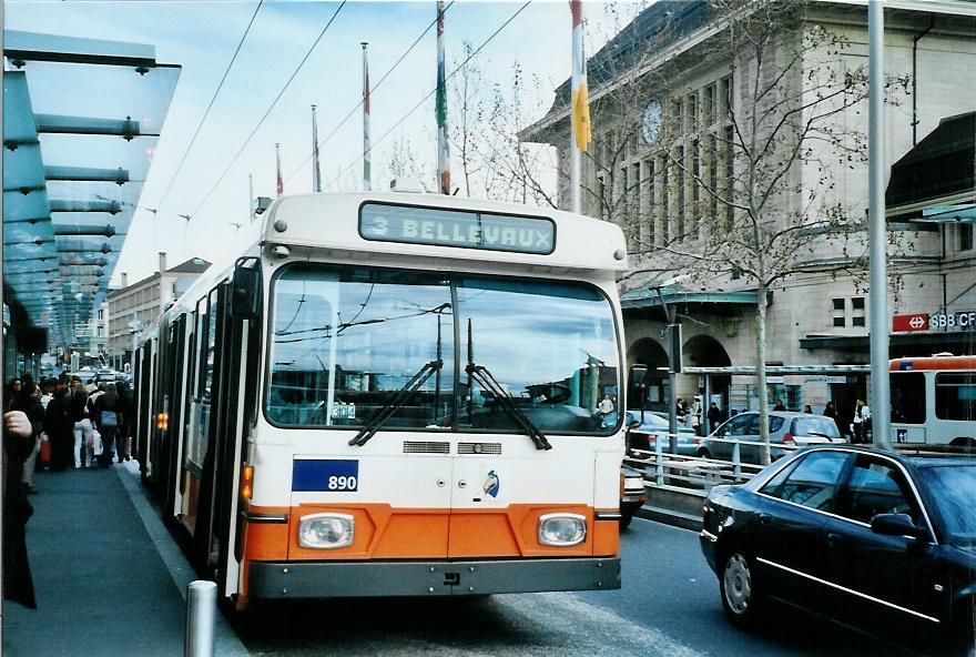 (105'227) - TL Lausanne - Nr. 890 - Saurer/Hess Gelenktrolleybus (ex TPG Genve Nr. 656) am 15. Mrz 2008 beim Bahnhof Lausanne