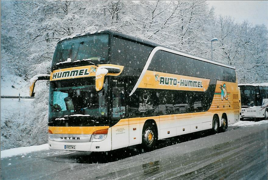 (105'603) - Aus Deutschland: Hummel, Kirchzarten - FR-TW 1 - Setra am 21. Mrz 2008 beim Bahnhof Le Chble