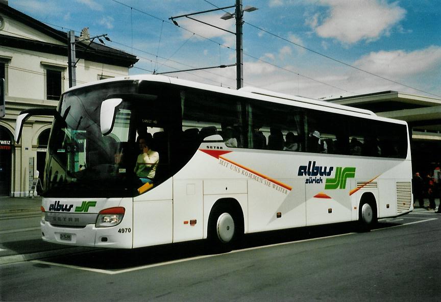 (107'319) - Albus, Zrich - Nr. 4970/ZH 354'898 - Setra am 24. Mai 2008 beim Bahnhof Chur