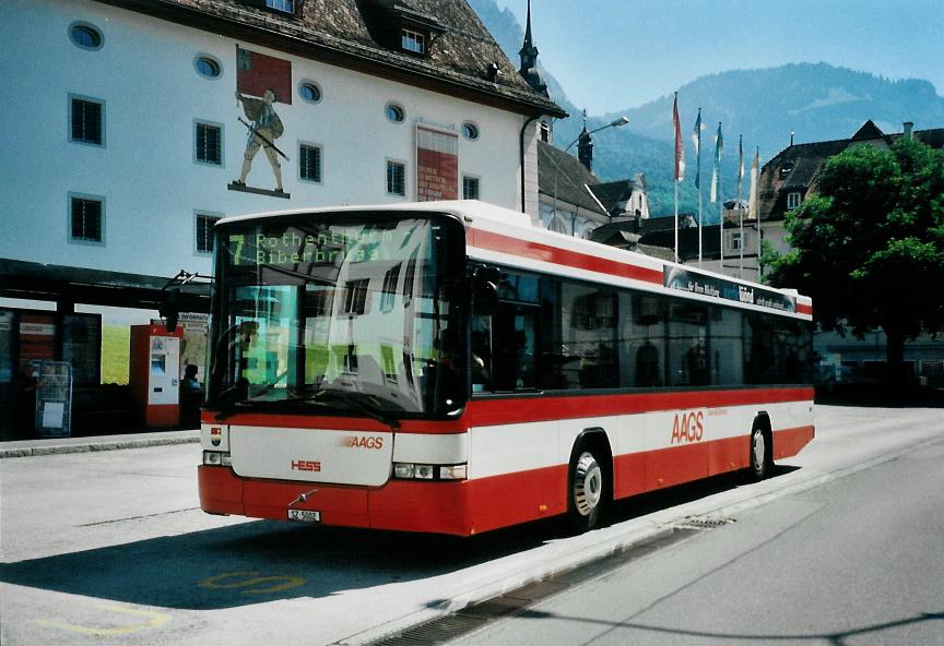 (109'316) - AAGS Schwyz - Nr. 2/SZ 5002 - Volvo/Hess am 16. Juli 2008 in Schwyz, Postplatz