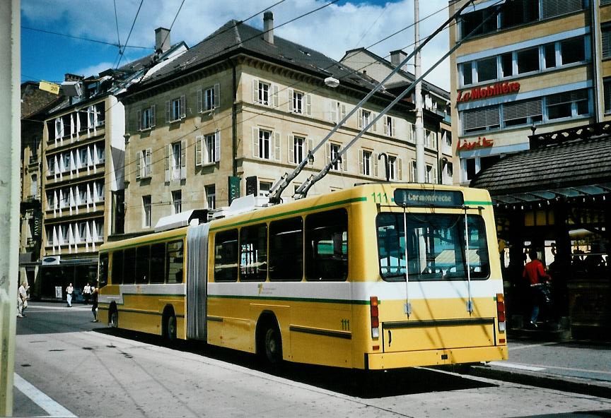 (109'903) - TN Neuchtel - Nr. 111 - NAW/Hess Gelenktrolleybus am 2. August 2008 in Neuchtel, Place Pury