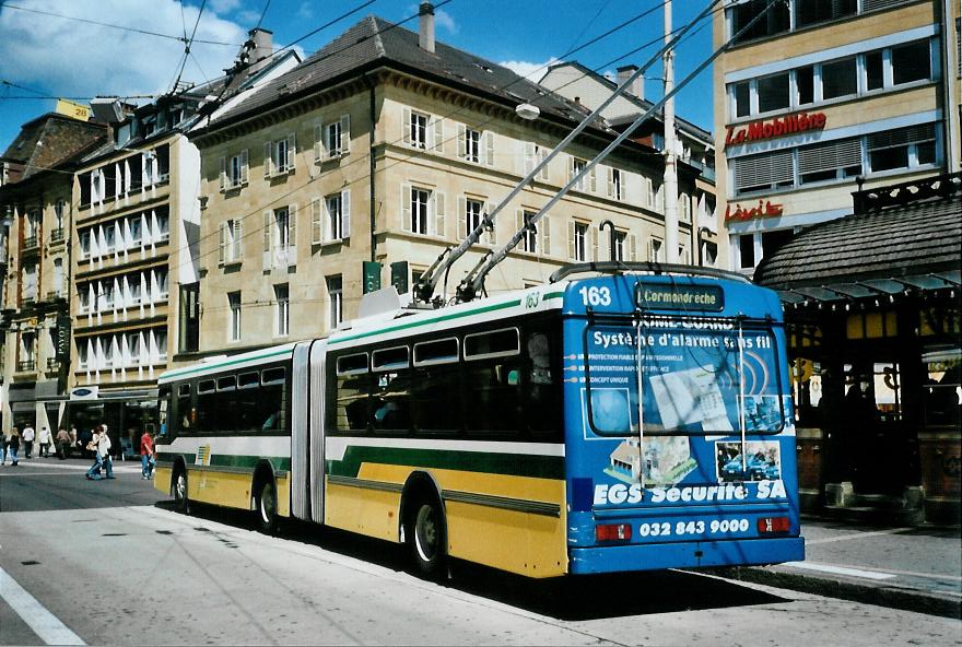 (109'908) - TN Neuchtel - Nr. 163 - FBW/Hess Gelenktrolleybus am 2. August 2008 in Neuchtel, Place Pury