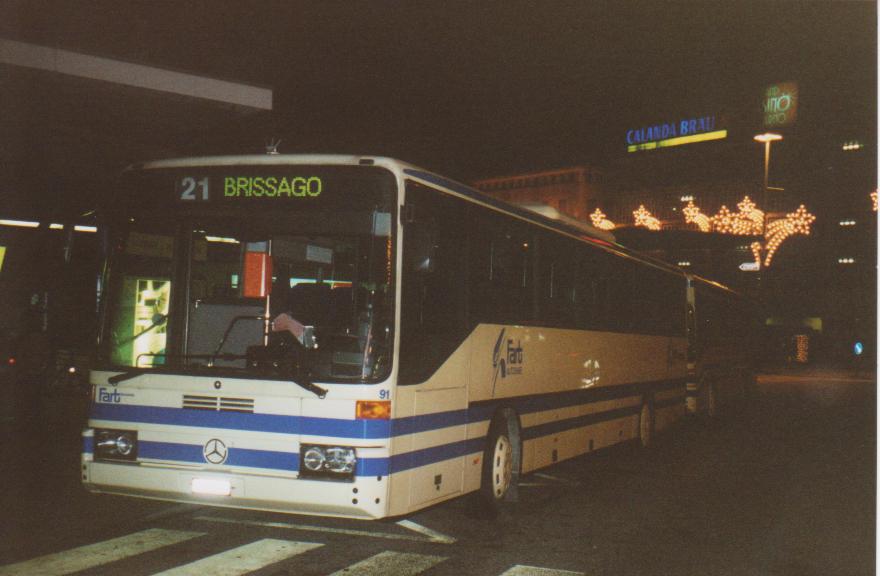 (112'430) - FART Locarno - Nr. 91/TI 90'391 - Mercedes am 8. Dezember 2008 beim Bahnhof Locarno