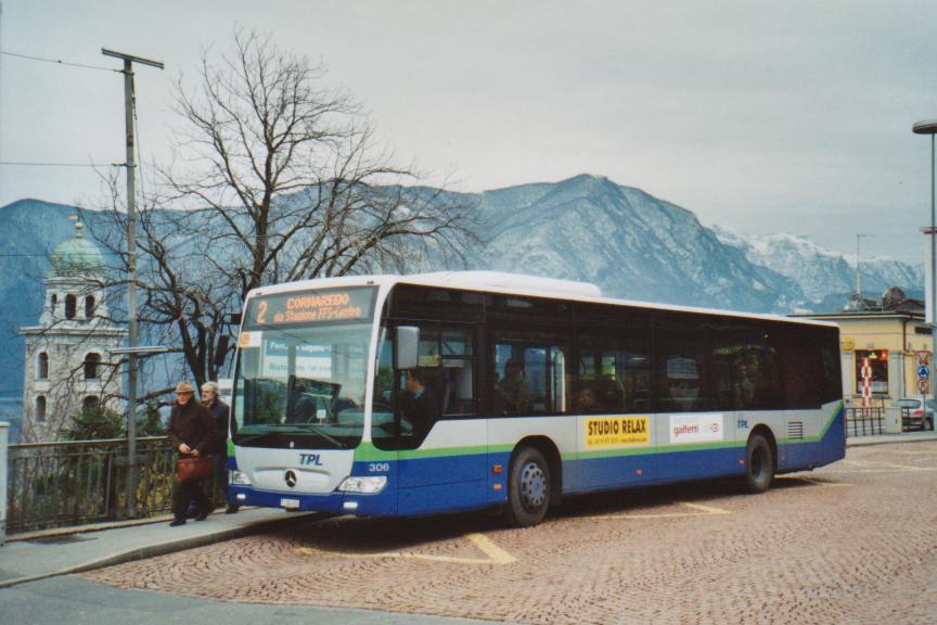 (112'636) - TPL Lugano - Nr. 306/TI 224'924 - Mercedes am 9. Dezember 2008 beim Bahnhof Lugano