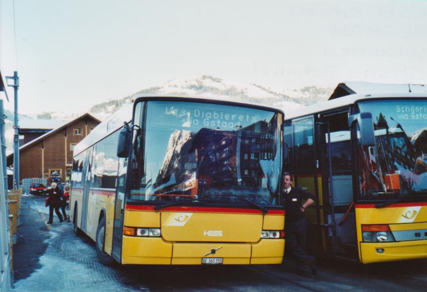 (113'328) - Kbli, Gstaad - BE 360'355 - Volvo/Hess am 24. Dezember 2008 beim Bahnhof Gstaad
