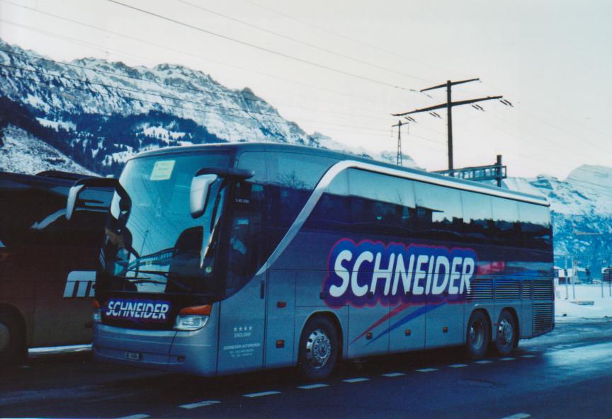 (113'617) - Schneider, Kirchberg - BE 4334 - Setra am 11. Januar 2009 beim Bahnhof Frutigen
