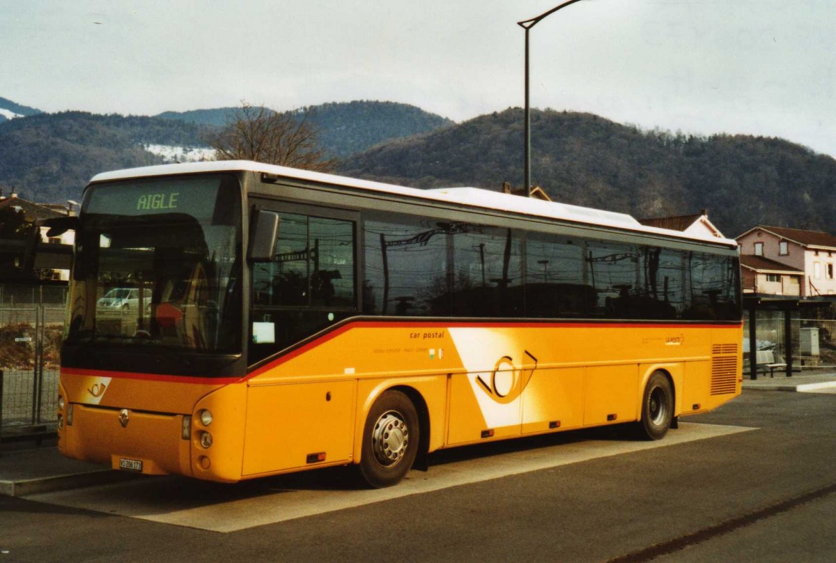 (114'712) - TPC Aigle - VS 206'173 - Renault am 1. Mrz 2009 beim Bahnhof Aigle