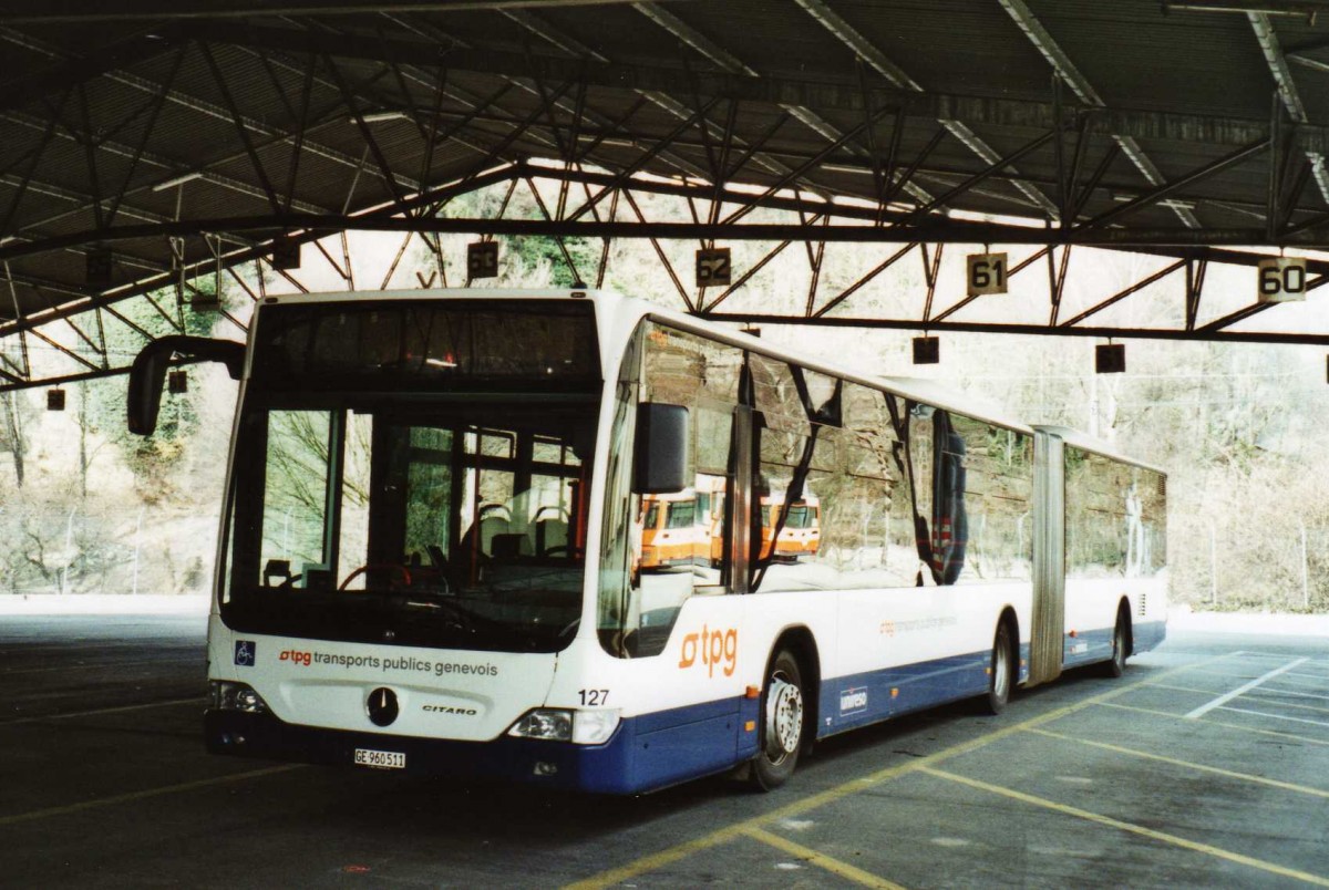 (114'935) - TPG Genve - Nr. 127/GE 960'511 - Mercedes am 8. Mrz 2009 in Genve, Dpt