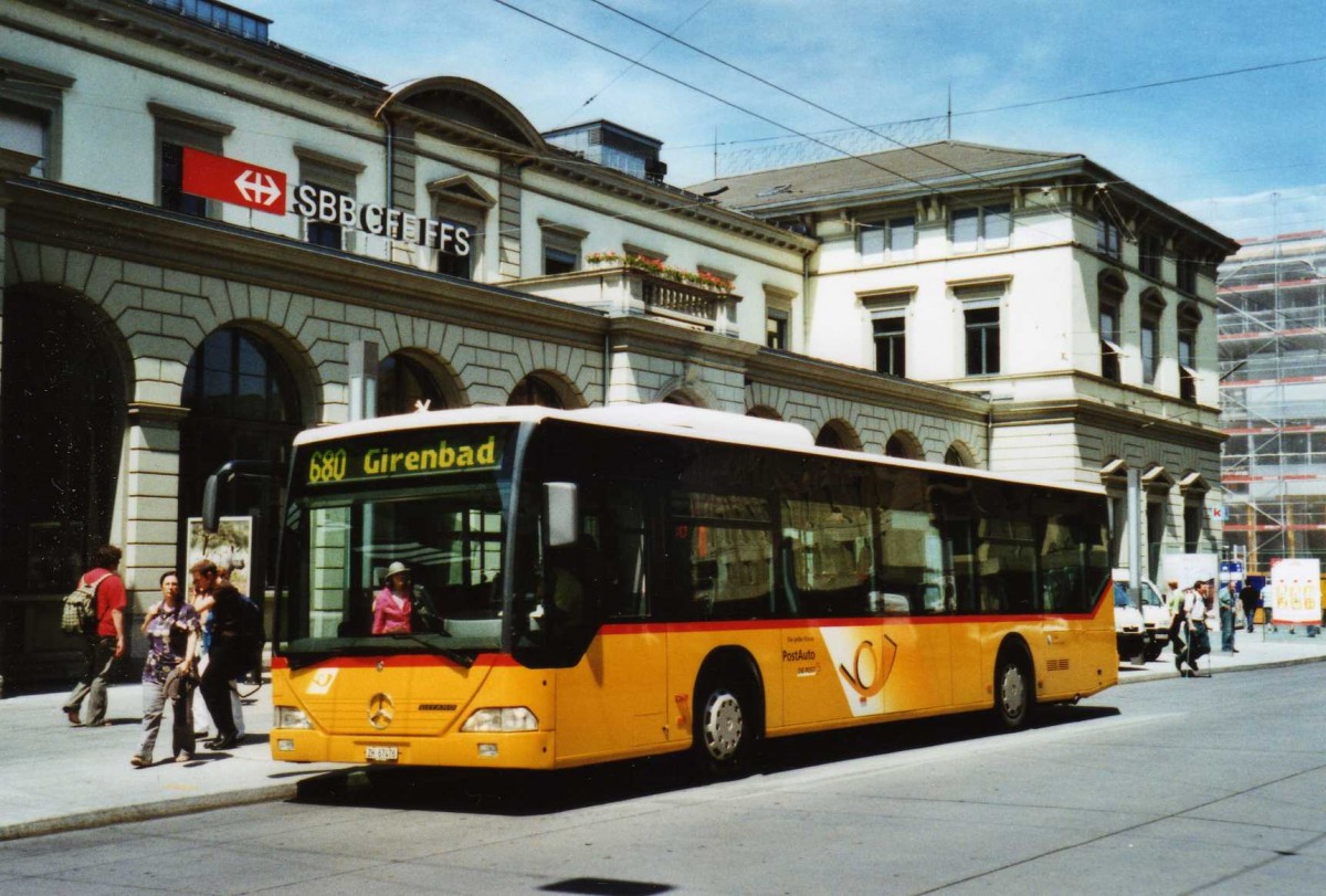 (116'510) - Steiger, Schlatt - Nr. 153/ZH 67'476 - Mercedes am 20. Mai 2009 beim Hauptbahnhof Winterthur