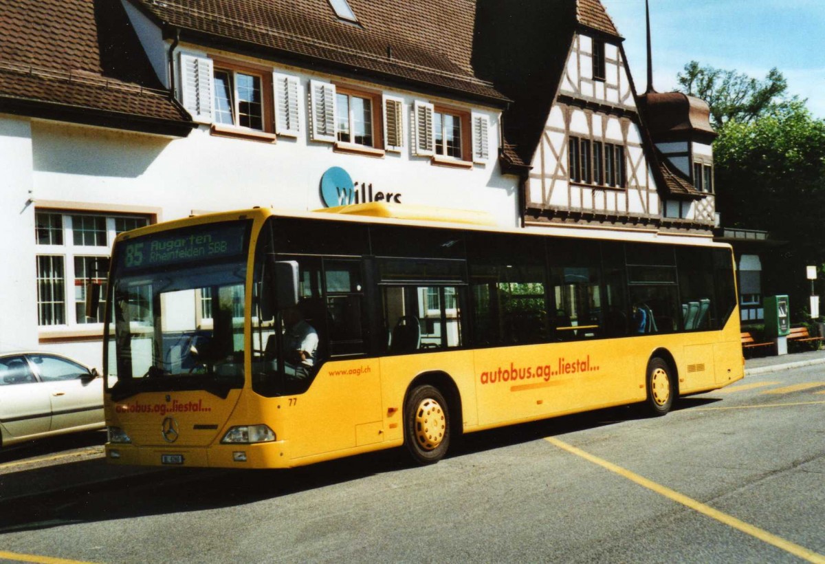 (117'334) - AAGL Liestal - Nr. 77/BL 6260 - Mercedes am 8. Juni 2009 beim Bahnhof Rheinfelden