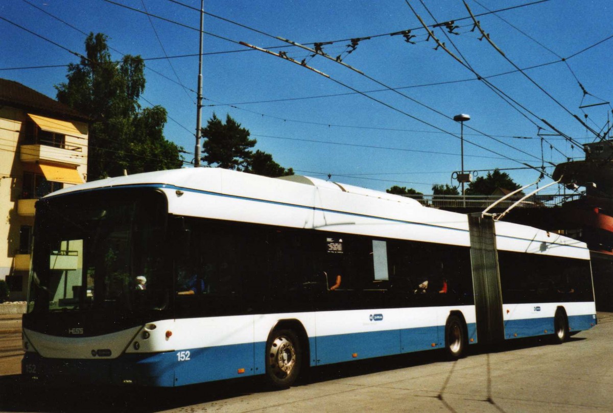 (117'815) - VBZ Zrich - Nr. 152 - Hess/Hess Gelenktrolleybus am 17. Juni 2009 in Zrich, Bucheggplatz