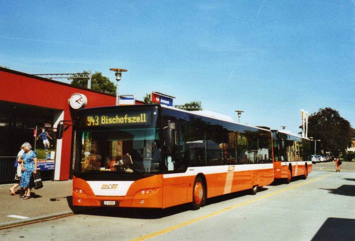 (120'123) - AOT Amriswil - Nr. 6/TG 62'894 - Neoplan am 19. August 2009 beim Bahnhof Amriswil