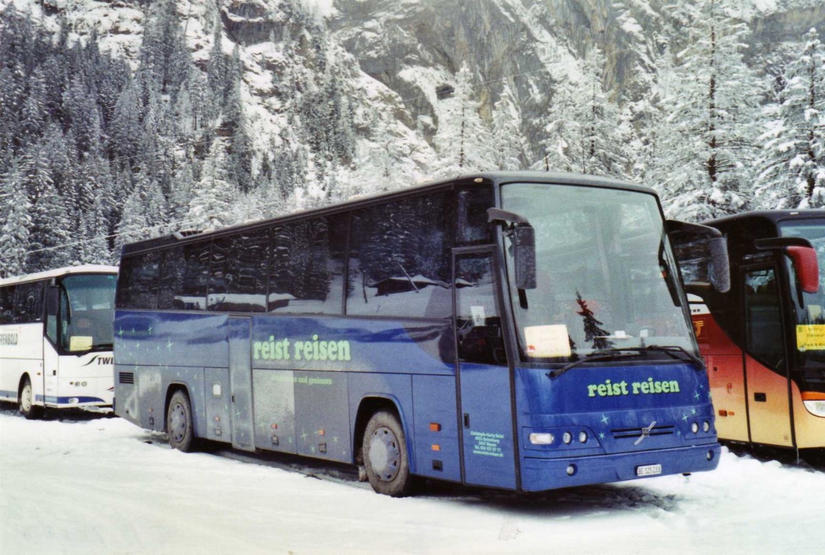 (123'728) - Reist, Gutenburg - BE 125'233 - Volvo am 9. Januar 2010 in Adelboden, Unter dem Birg