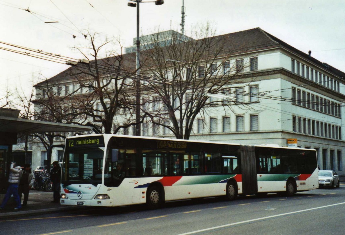 (124'219) - ASm Langenthal - Nr. 85/BE 667'198 - Mercedes (ex BGU Grenchen Nr. 32; ex ABM Meinisberg Nr. 2) am 23. Januar 2010 beim Bahnhof Biel