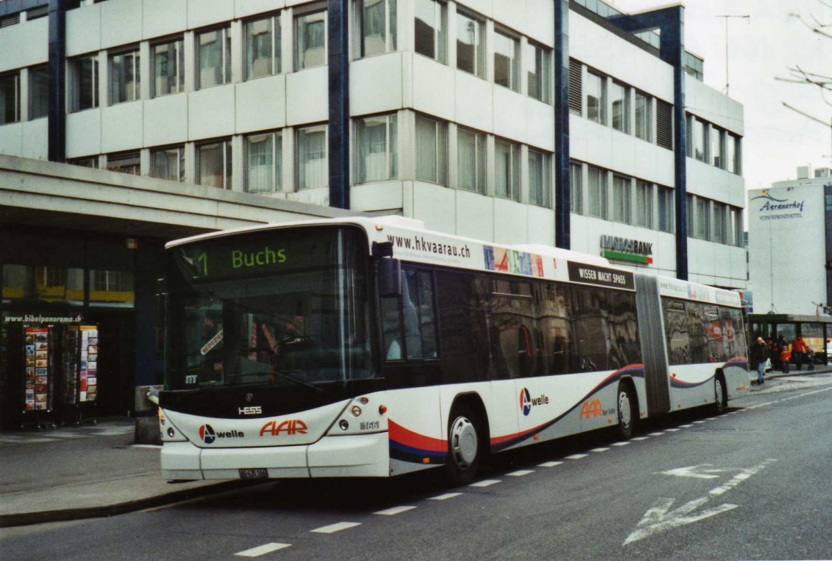 (124'520) - AAR bus+bahn, Aarau - Nr. 166/AG 435'166 - Scania/Hess am 17. Februar 2010 beim Bahnhof Aarau
