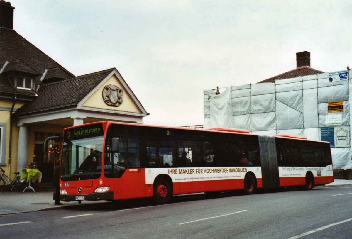 (124'803) - SWK Konstanz - Nr. 52/KN-C 1152 - Mercedes am 10. Mrz 2010 beim Bahnhof Konstanz