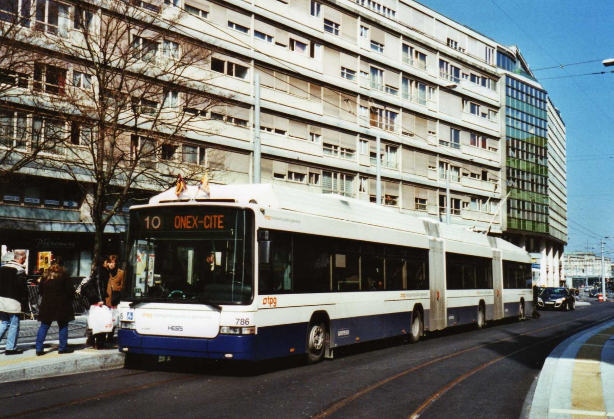 (125'010) - TPG Genve - Nr. 786 - Hess/Hess Doppelgelenktrolleybus am 13. Mrz 2010 in Genve, Coutance