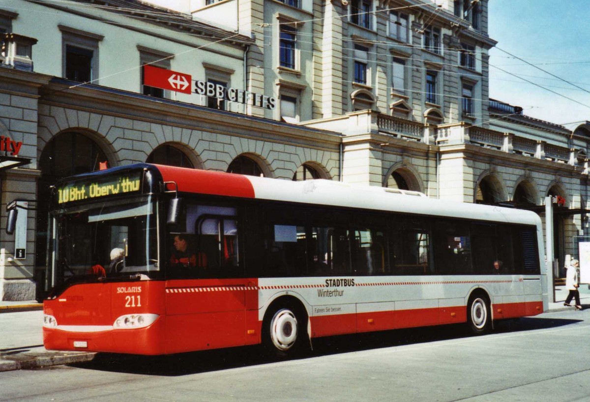 (125'028) - SW Winterthur - Nr. 211/ZH 730'211 - Solaris am 17. Mrz 2010 beim Hauptbahnhof Winterthur