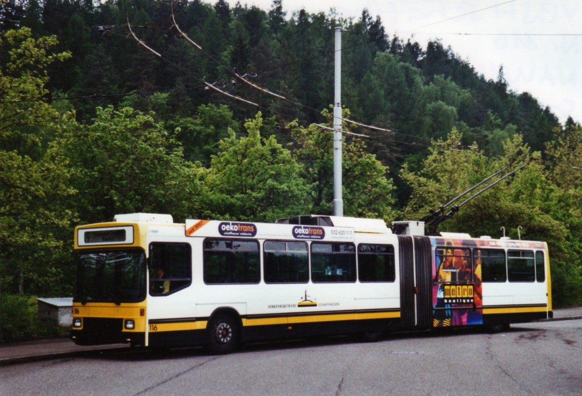 (126'228) - VBSH Schaffhausen - Nr. 116 - NAW/Hess Gelenktrolleybus am 16. Mai 2010 in Schaffhausen, Herblingertal
