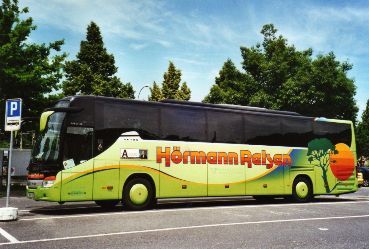 (126'834) - Aus Deutschland: Hrmann, Augsburg - Nr. 5002/A-HR 5002 - Setra am 10. Juni 2010 in Thun, Seestrasse