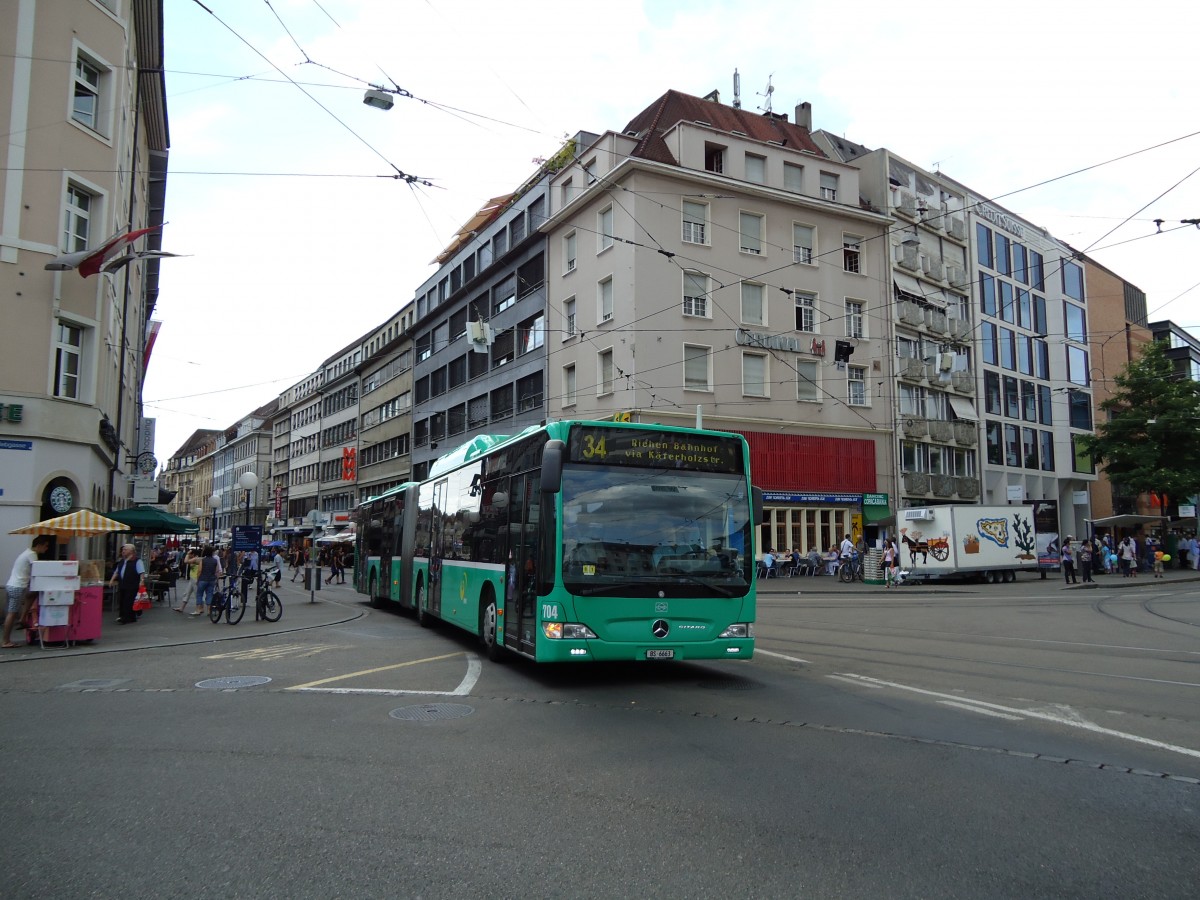 (127'689) - BVB Basel - Nr. 704/BS 6663 - Mercedes am 6. Juli 2010 in Basel, Claraplatz