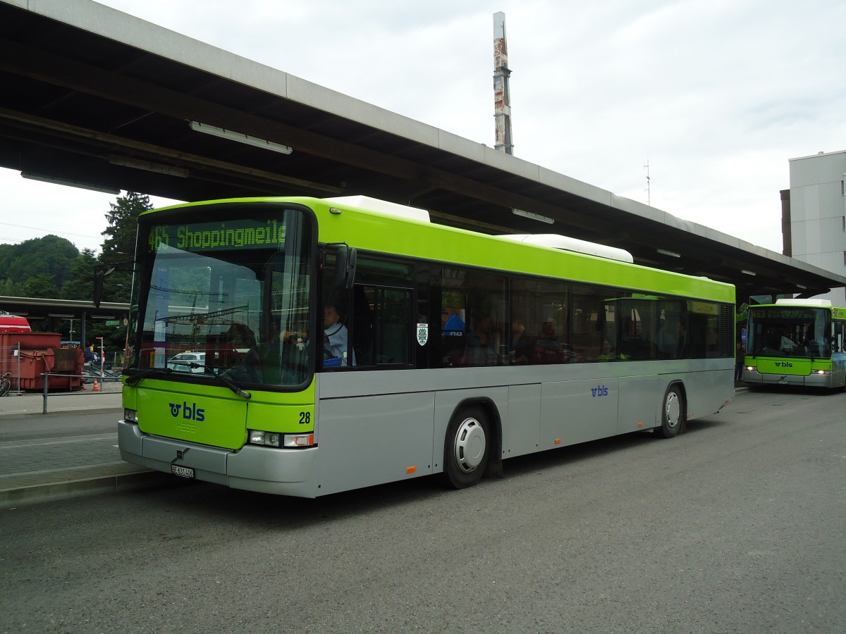 (129'113) - Busland, Burgdorf - Nr. 28/BE 631'406 - Volvo/Hess (ex AAGK Koppigen Nr. 8) am 23. August 2010 beim Bahnhof Burgdorf