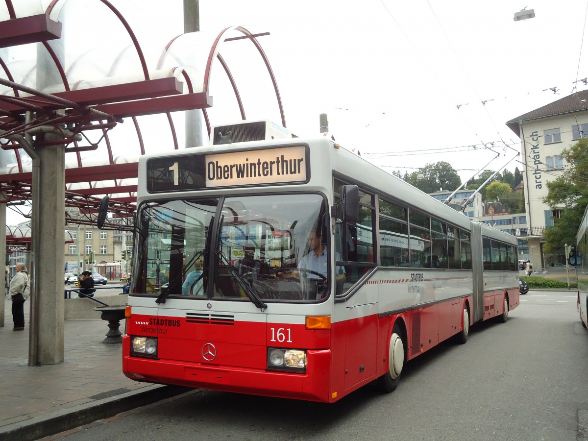 (129'704) - SW Winterthur - Nr. 161 - Mercedes Gelenktrolleybus am 15. September 2010 beim Hauptbahnhof Winterthur