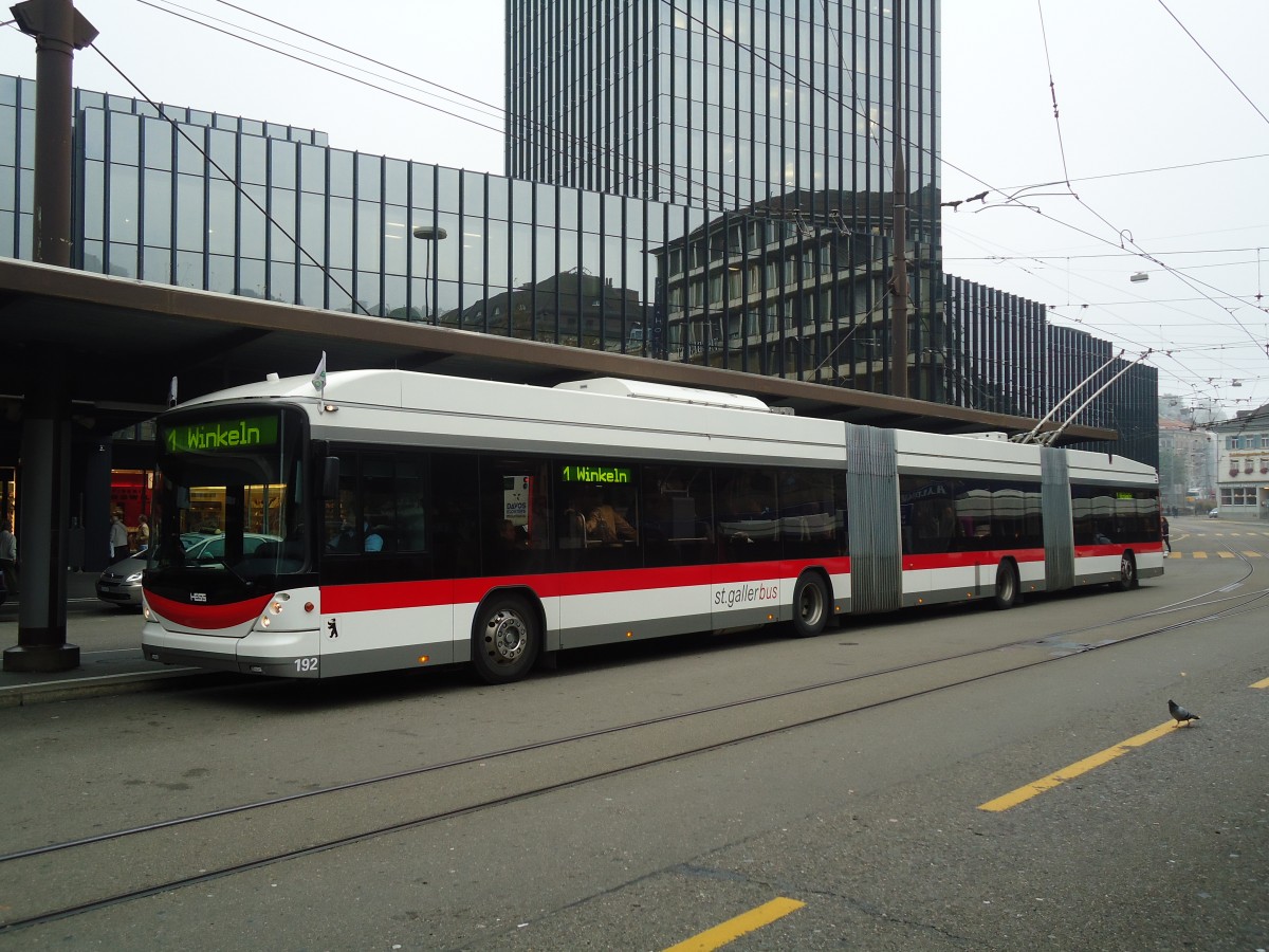 (130'417) - St. Gallerbus, St. Gallen - Nr. 192 - Hess/Hess Doppelgelenktrolleybus am 13. Oktober 2010 beim Bahnhof St. Gallen
