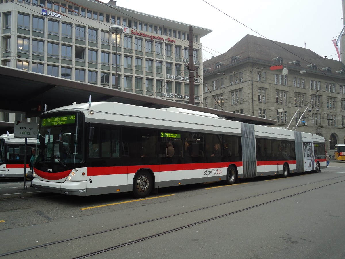 (130'420) - St. Gallerbus, St. Gallen - Nr. 191 - Hess/Hess Doppelgelenktrolleybus am 13. Oktober 2010 beim Bahnhof St. Gallen