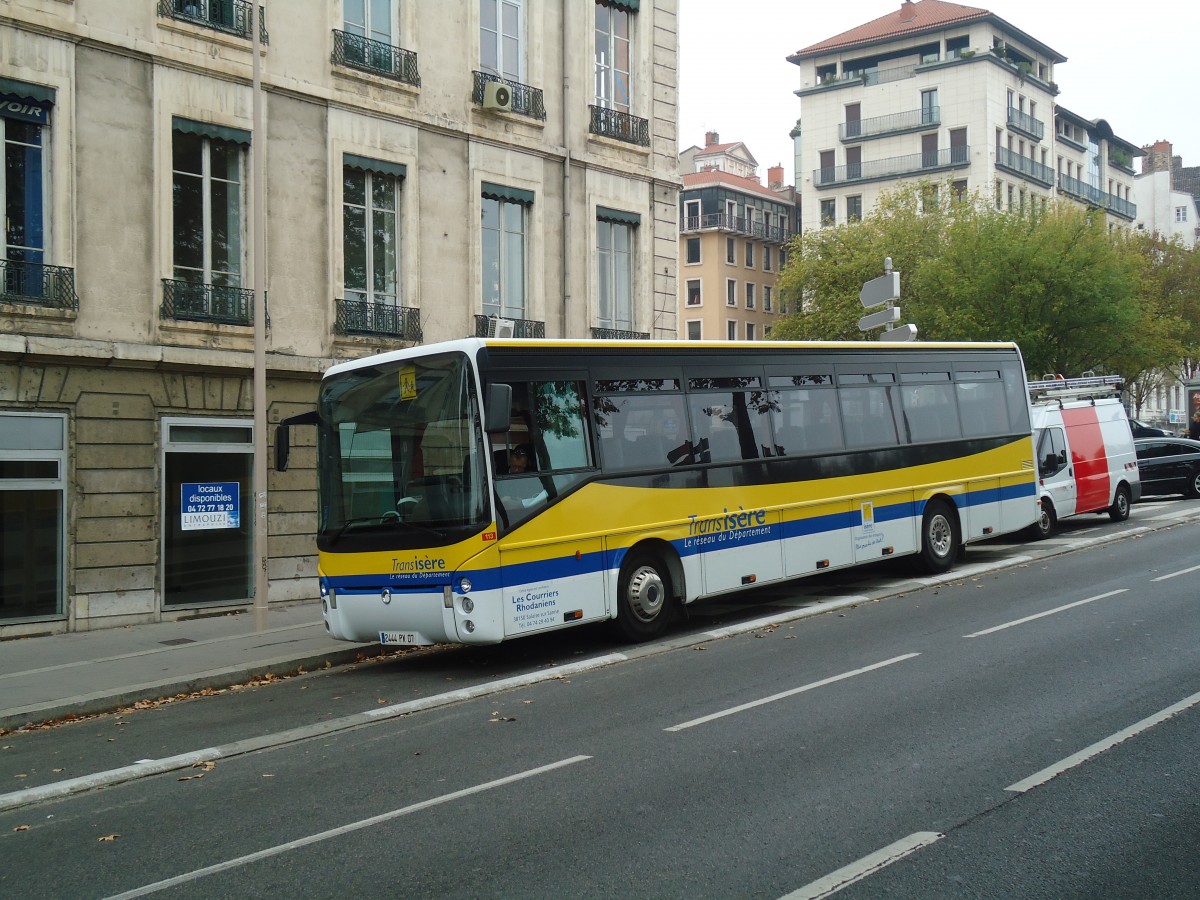 (130'477) - Transisre, Grenoble - 113/2444 PX 07 - Irisbus am 14. Oktober 2010 in Lyon, Hotel de Ville - Louis Pradel